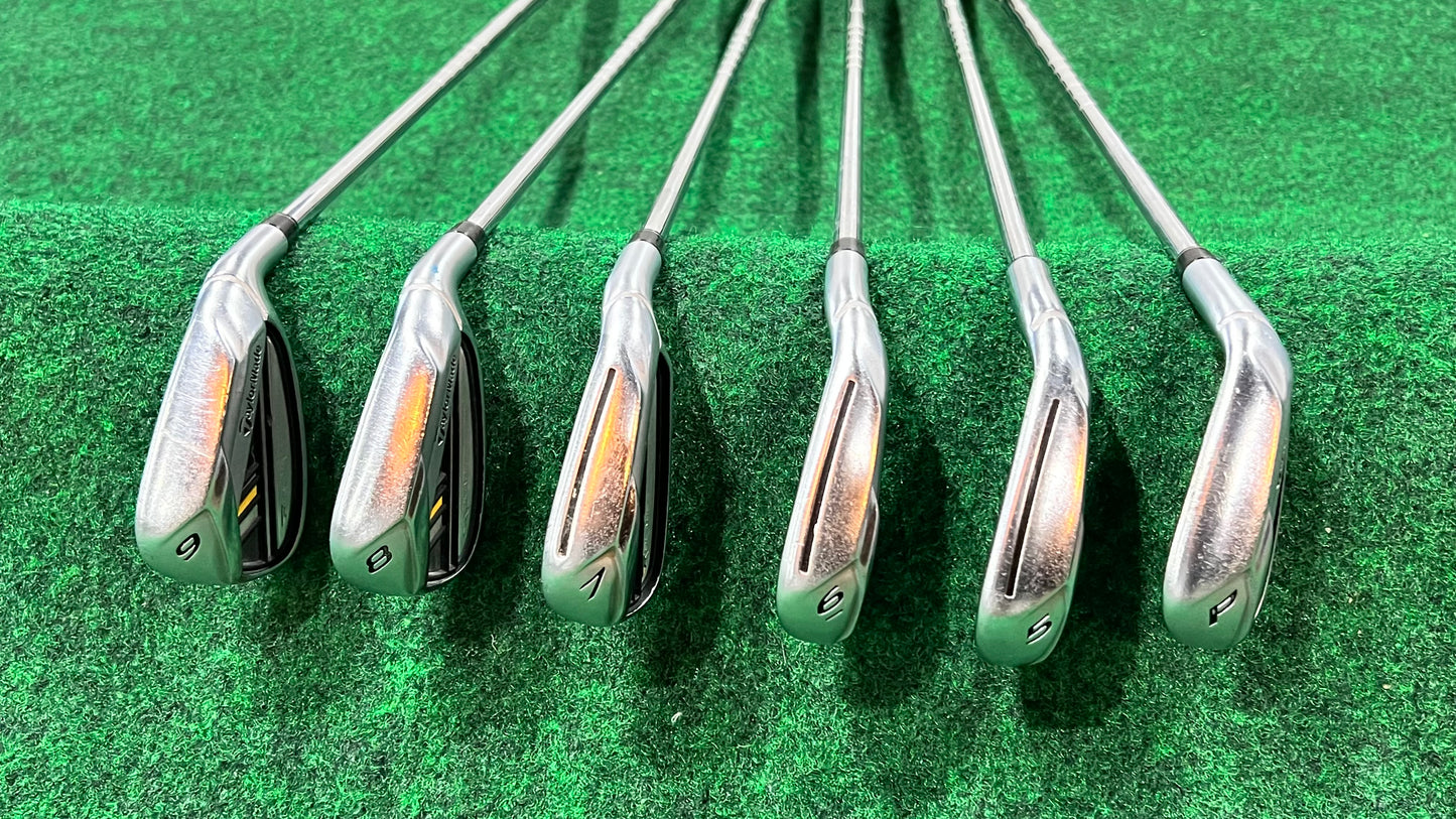 Used RH TaylorMade RocketBladez Iron Set 5-P - Regular Flex Steel shaft